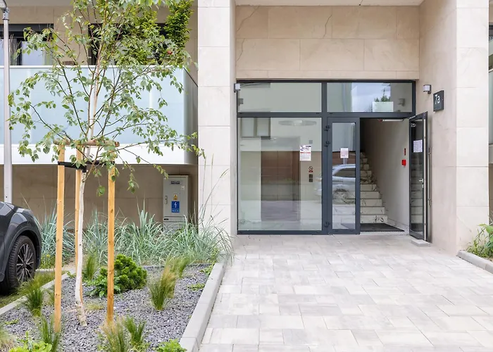 Stylowe y Z Parkingiem I Balkonem W Kołobrzegu By Noclegi Renters